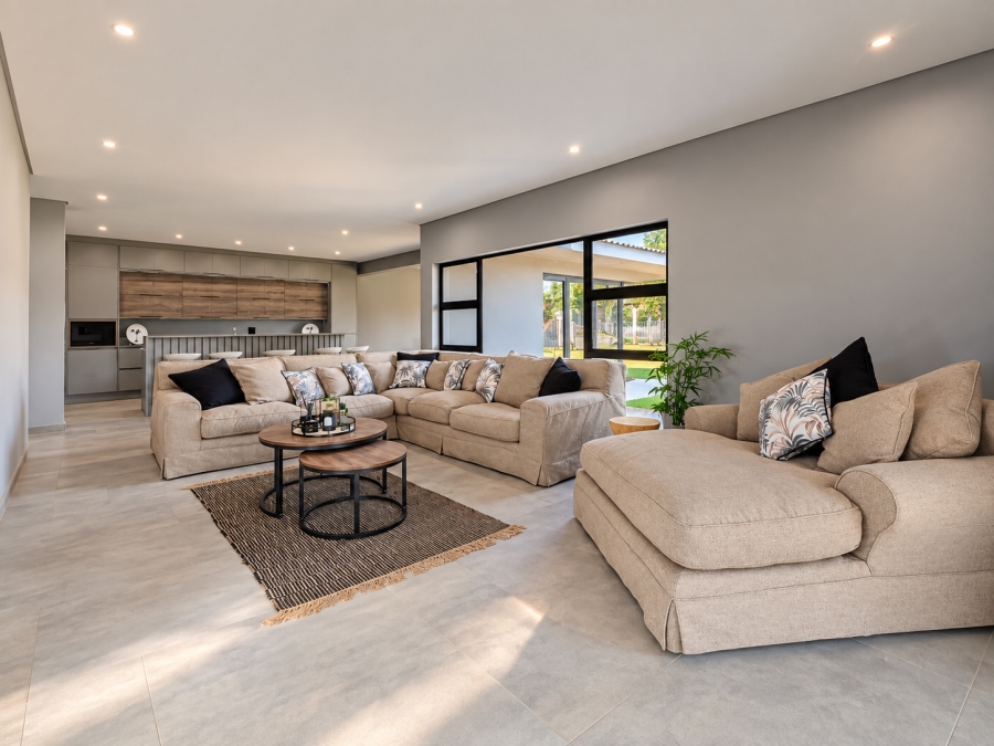 4 Bedroom Property for Sale in Risiville Gauteng
