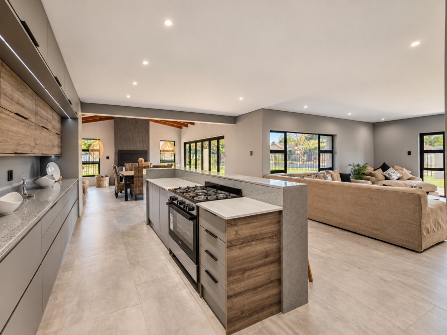 4 Bedroom Property for Sale in Risiville Gauteng