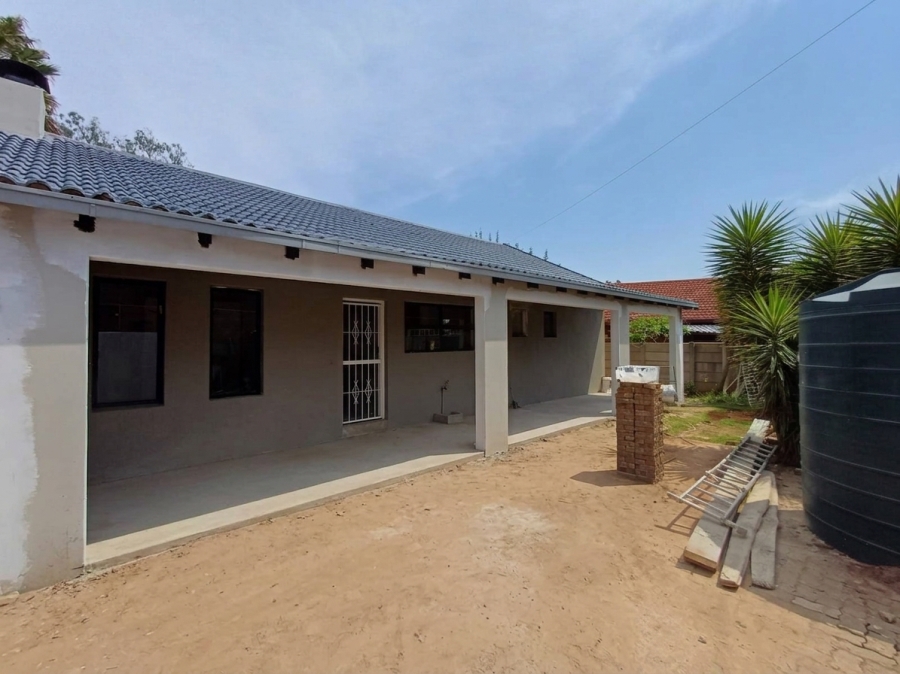 To Let 3 Bedroom Property for Rent in Riversdale Gauteng