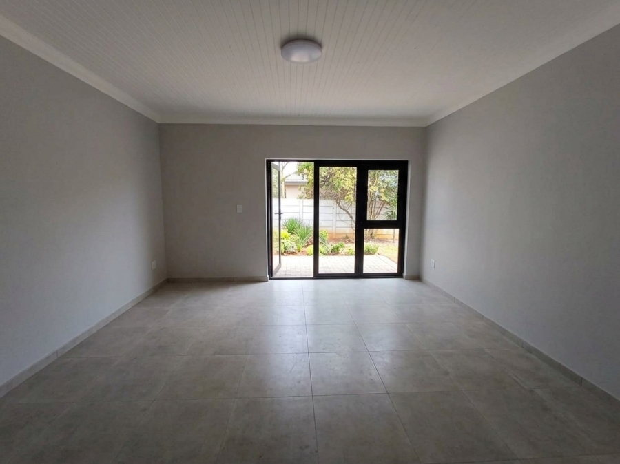 To Let 3 Bedroom Property for Rent in Riversdale Gauteng