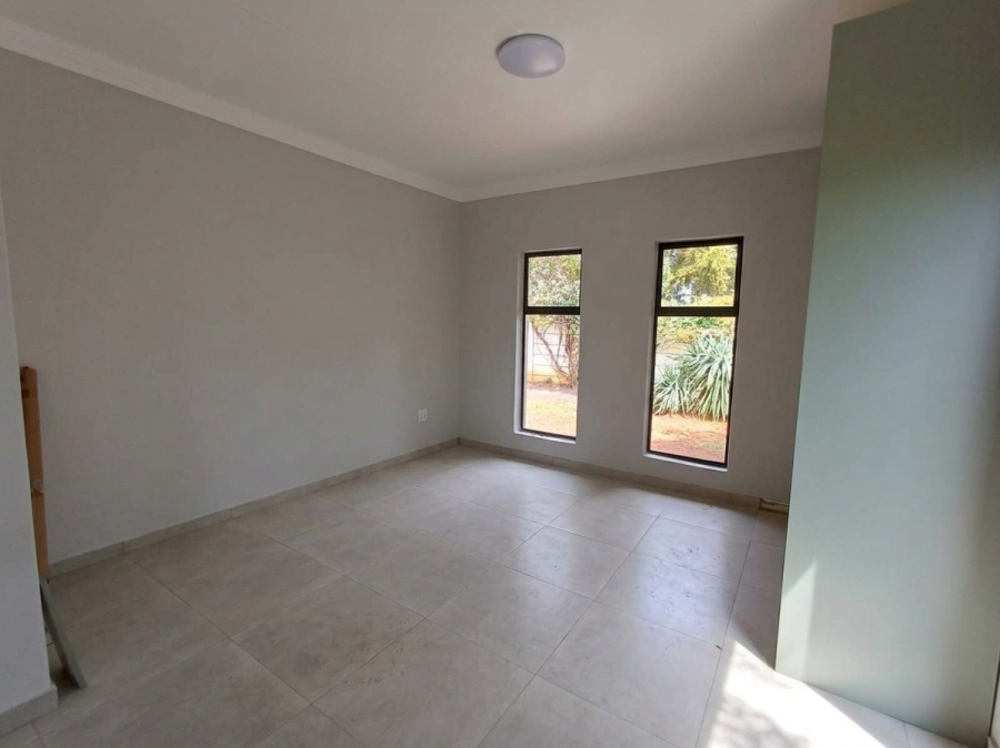 To Let 3 Bedroom Property for Rent in Riversdale Gauteng