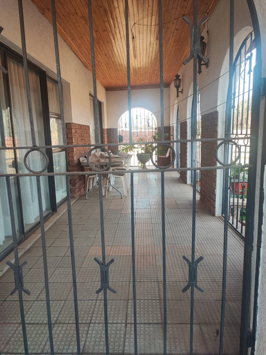 3 Bedroom Property for Sale in Andeon AH Gauteng