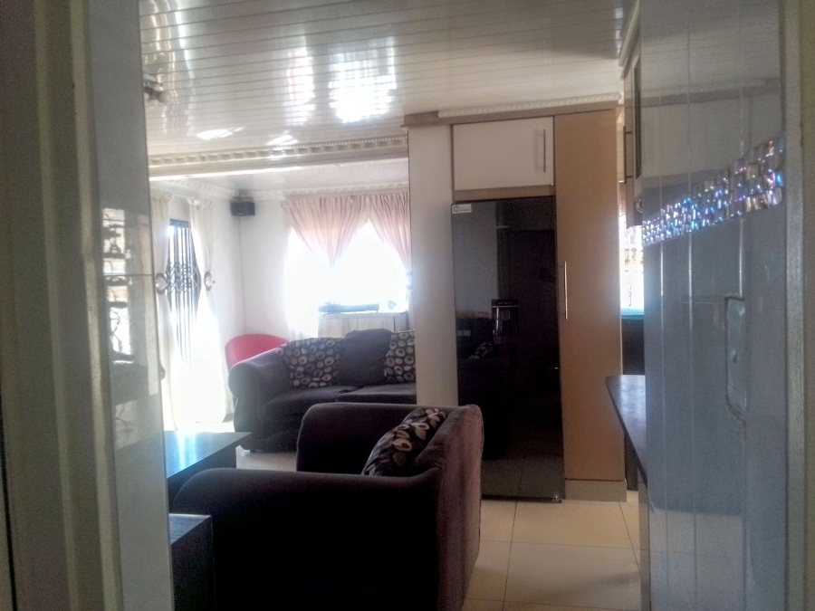 3 Bedroom Property for Sale in Protea Glen Gauteng