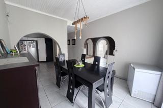4 Bedroom Property for Sale in Sunair Park Gauteng