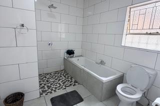 4 Bedroom Property for Sale in Sunair Park Gauteng