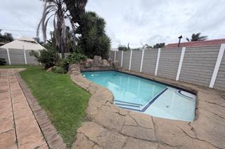4 Bedroom Property for Sale in Sunair Park Gauteng