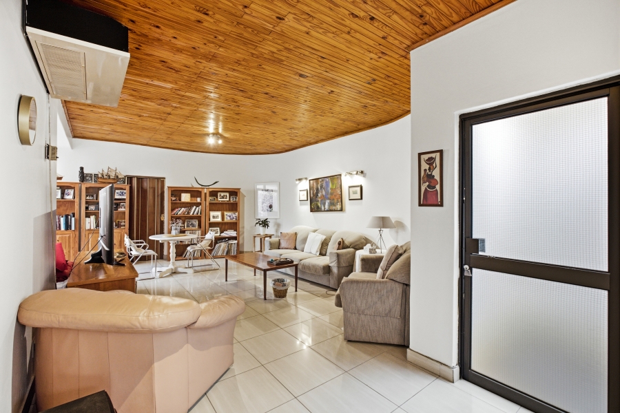 5 Bedroom Property for Sale in Bryanston Gauteng
