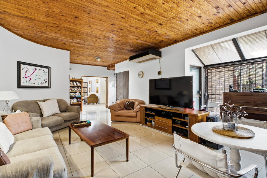 5 Bedroom Property for Sale in Bryanston Gauteng