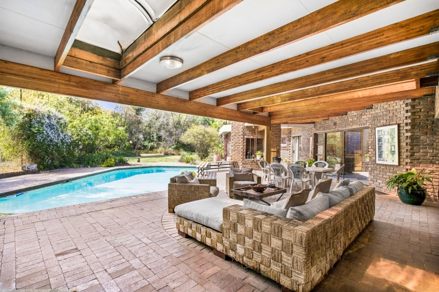 5 Bedroom Property for Sale in Bryanston Gauteng