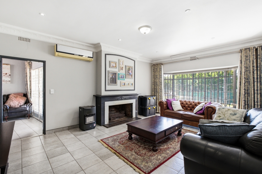 4 Bedroom Property for Sale in Bryanston Gauteng
