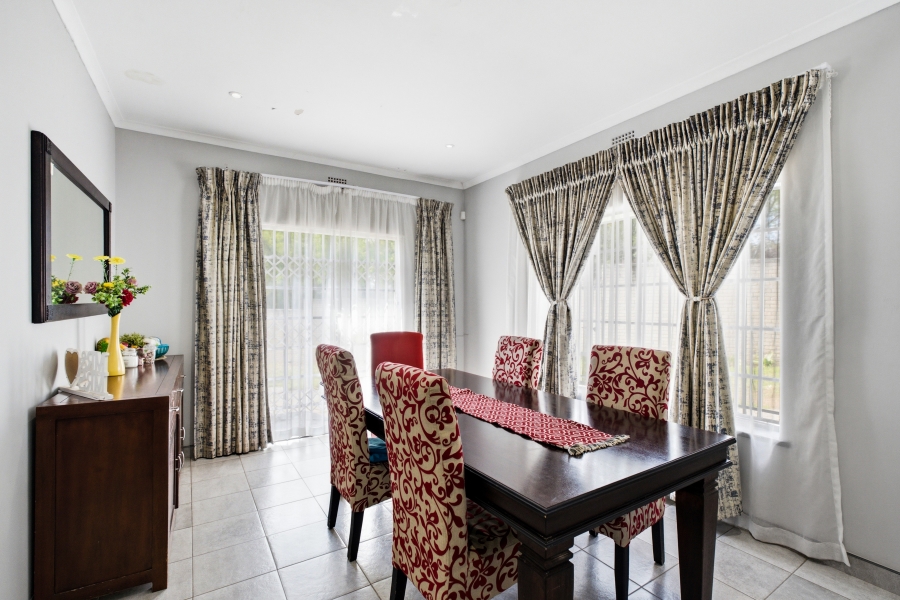 4 Bedroom Property for Sale in Bryanston Gauteng