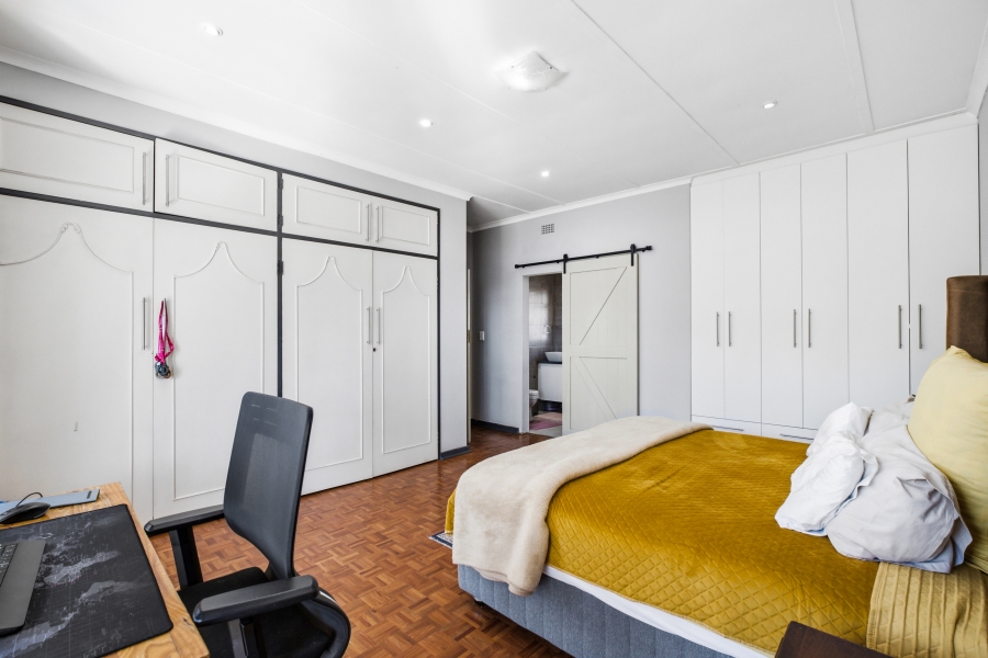 4 Bedroom Property for Sale in Bryanston Gauteng