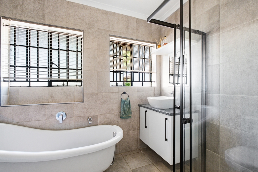 4 Bedroom Property for Sale in Bryanston Gauteng