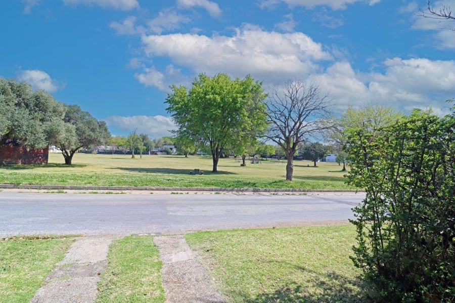 3 Bedroom Property for Sale in Blairgowrie Gauteng