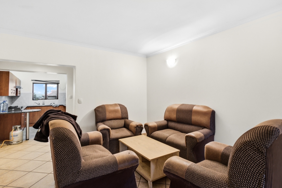 2 Bedroom Property for Sale in Broadacres Gauteng