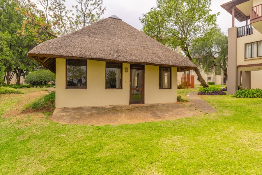 2 Bedroom Property for Sale in Broadacres Gauteng