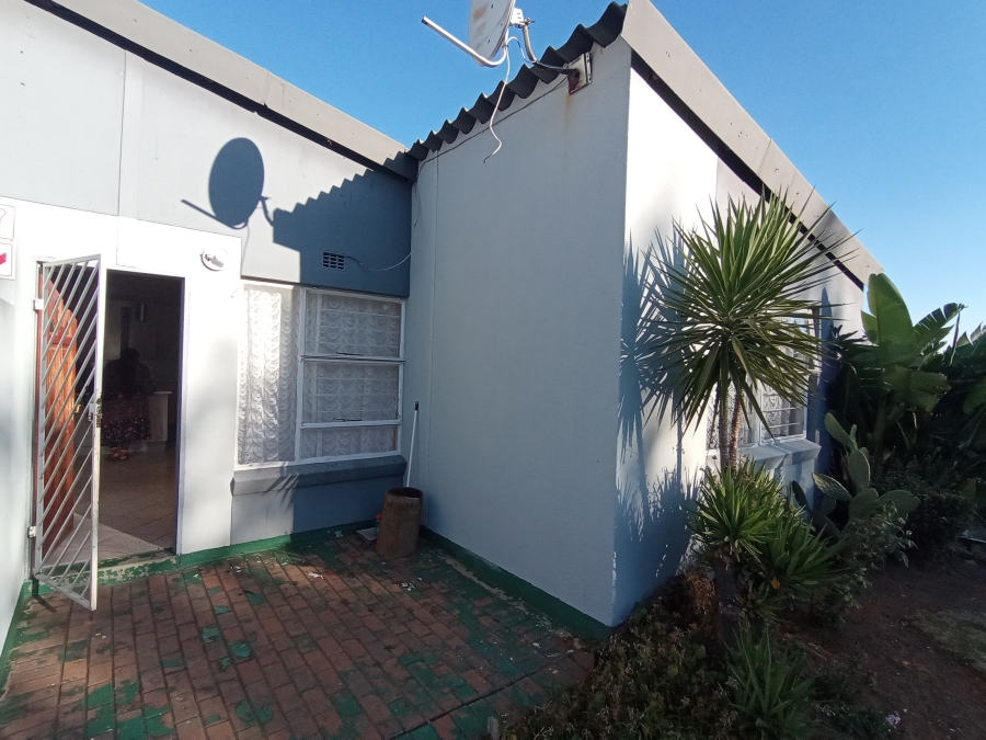 2 Bedroom Property for Sale in Ridgeway Gauteng