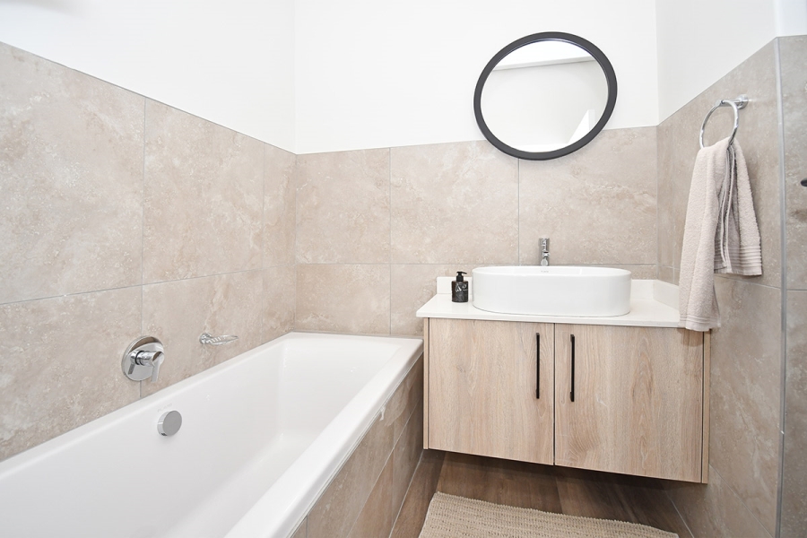 2 Bedroom Property for Sale in Glenhazel Gauteng