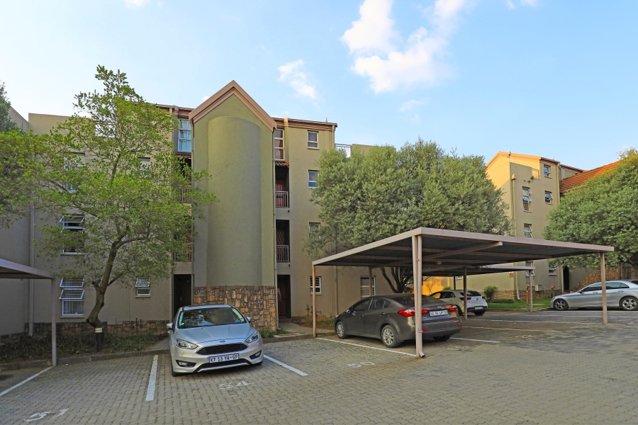 To Let 2 Bedroom Property for Rent in Sunninghill Gauteng
