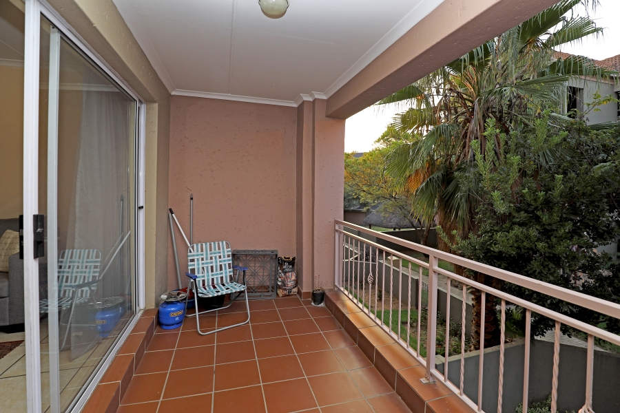 To Let 2 Bedroom Property for Rent in Sunninghill Gauteng