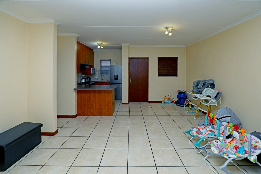 To Let 2 Bedroom Property for Rent in Sunninghill Gauteng