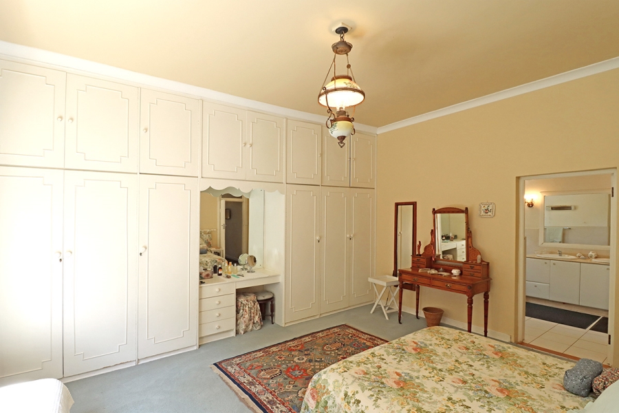 3 Bedroom Property for Sale in Highlands North Gauteng