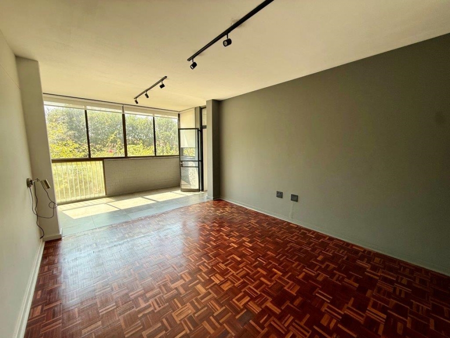 To Let 2 Bedroom Property for Rent in Illovo Gauteng