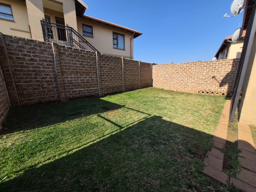 2 Bedroom Property for Sale in Parkrand Gauteng