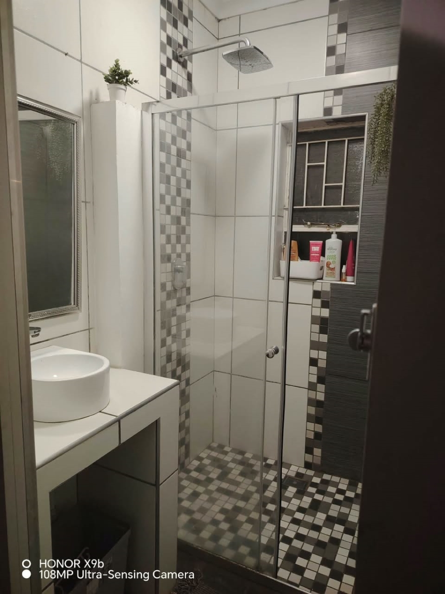 3 Bedroom Property for Sale in Vanderbijlpark SE 2 Gauteng