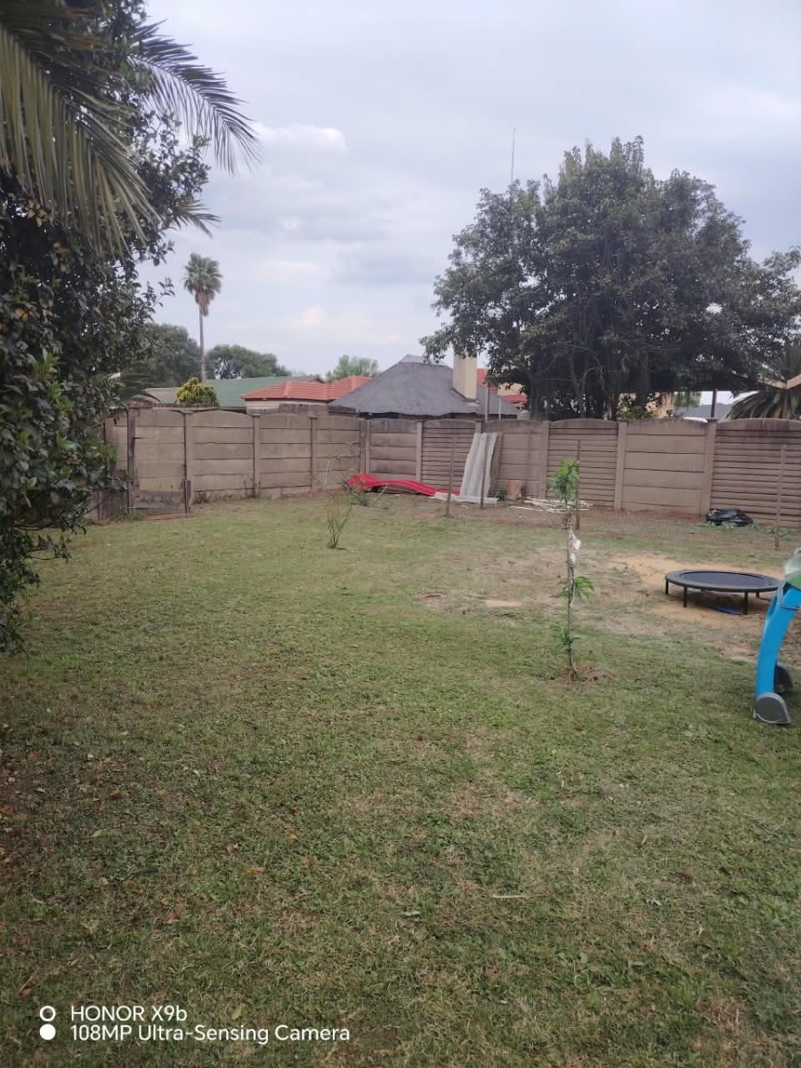 3 Bedroom Property for Sale in Vanderbijlpark SE 2 Gauteng