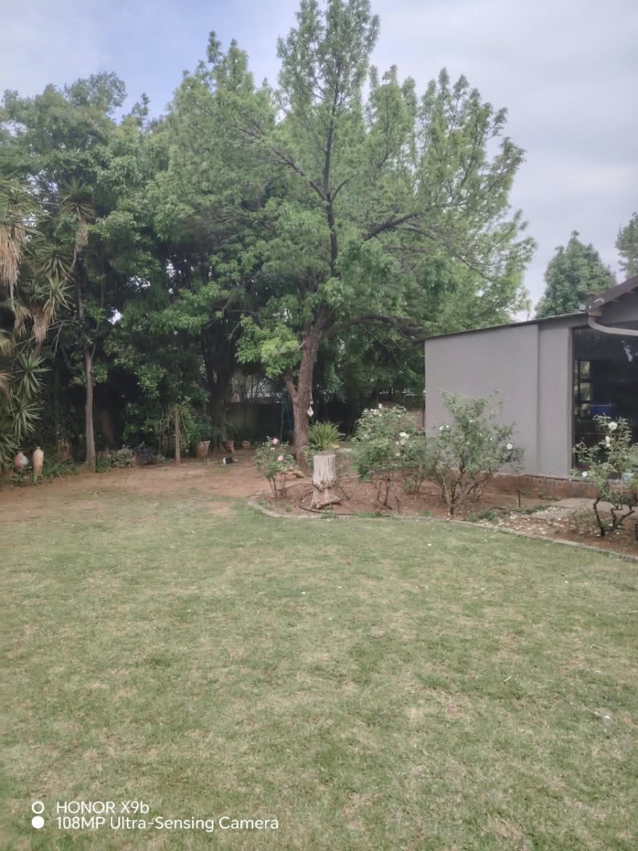3 Bedroom Property for Sale in Vanderbijlpark SE 2 Gauteng