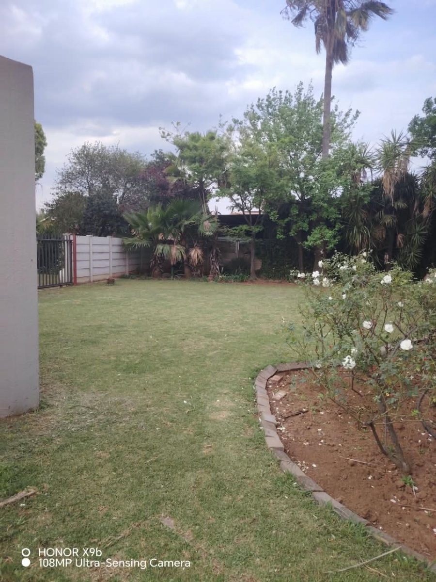 3 Bedroom Property for Sale in Vanderbijlpark SE 2 Gauteng