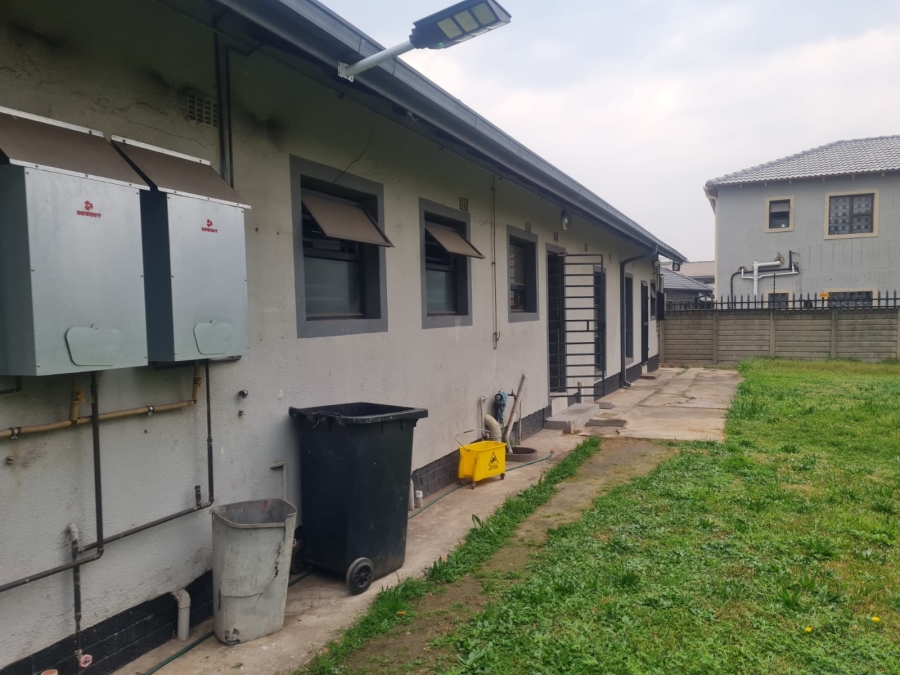 12 Bedroom Property for Sale in Bedworth Park Gauteng