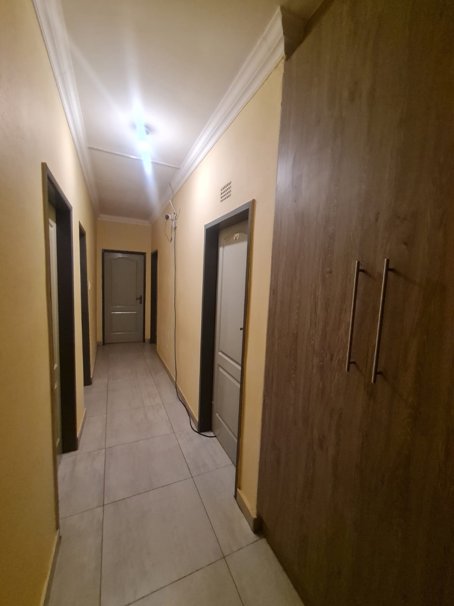 12 Bedroom Property for Sale in Bedworth Park Gauteng