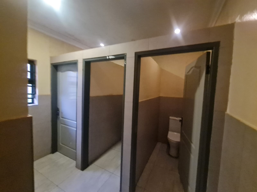 12 Bedroom Property for Sale in Bedworth Park Gauteng
