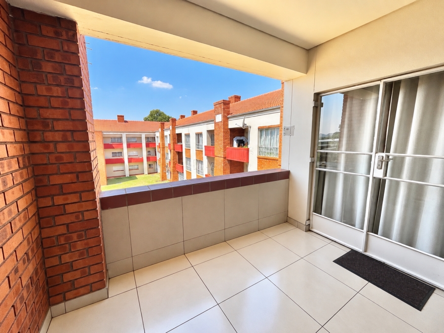3 Bedroom Property for Sale in Waterkloof Glen Gauteng