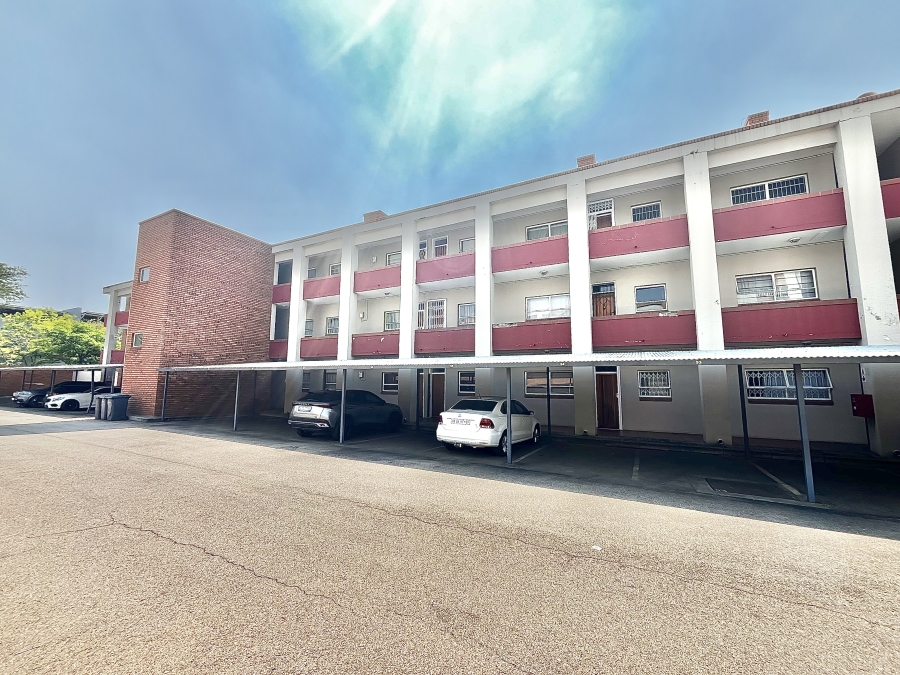 3 Bedroom Property for Sale in Waterkloof Glen Gauteng