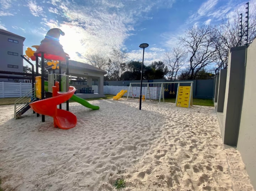 To Let 3 Bedroom Property for Rent in Chartwell Gauteng