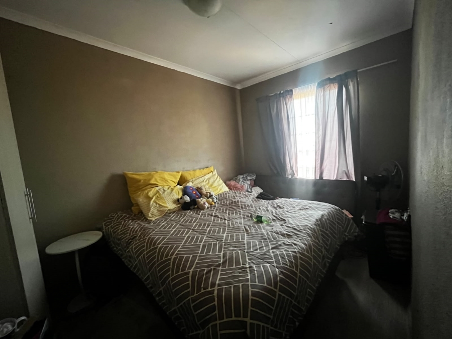 To Let 2 Bedroom Property for Rent in Danville Gauteng