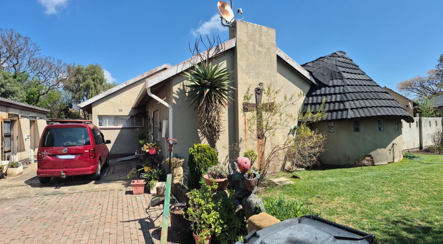 3 Bedroom Property for Sale in Selcourt Gauteng