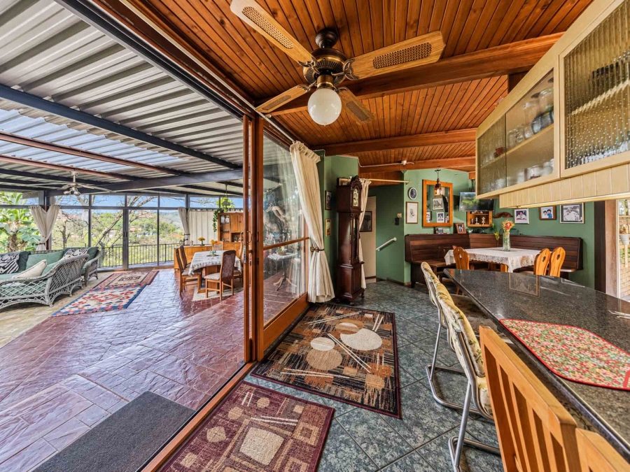 4 Bedroom Property for Sale in Meyerspark Gauteng