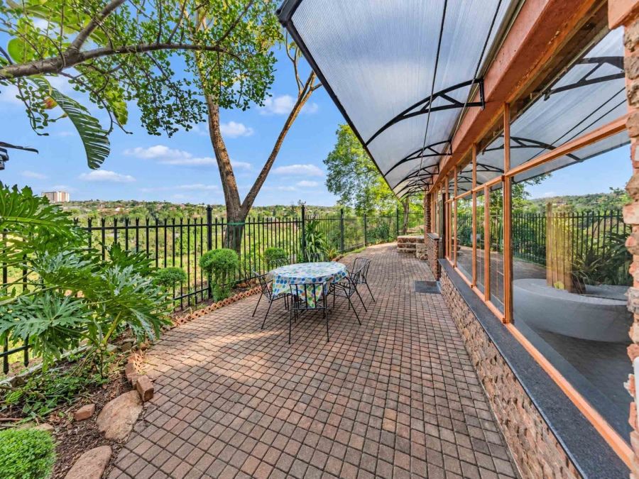 4 Bedroom Property for Sale in Meyerspark Gauteng