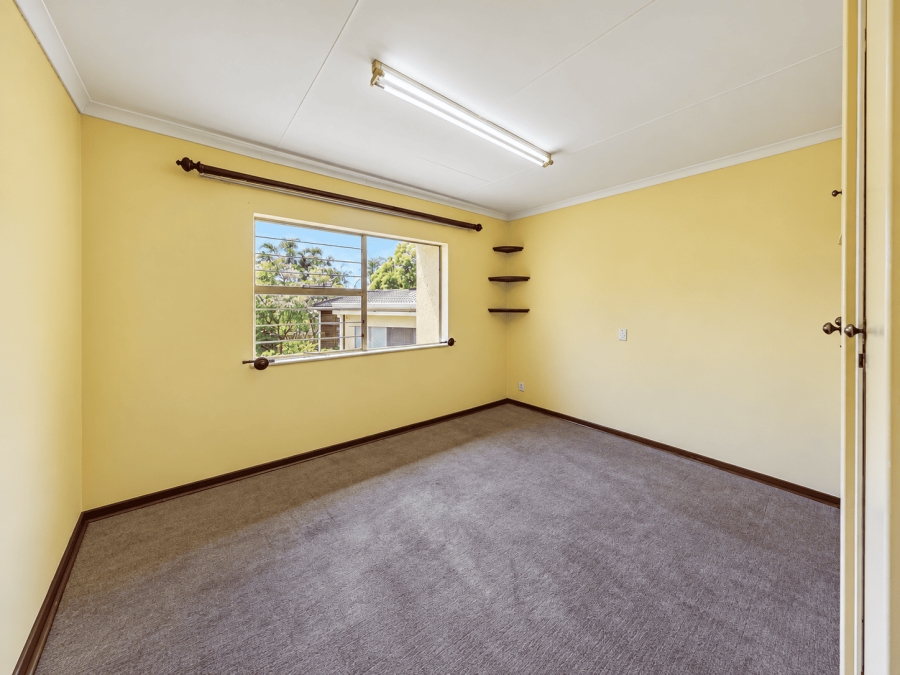 5 Bedroom Property for Sale in Moreleta Park Gauteng