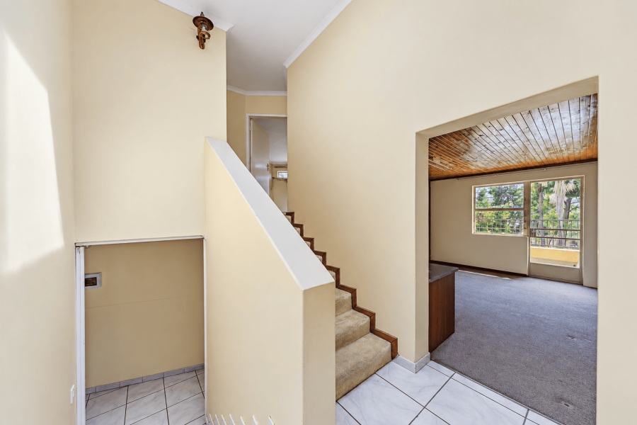 5 Bedroom Property for Sale in Moreleta Park Gauteng