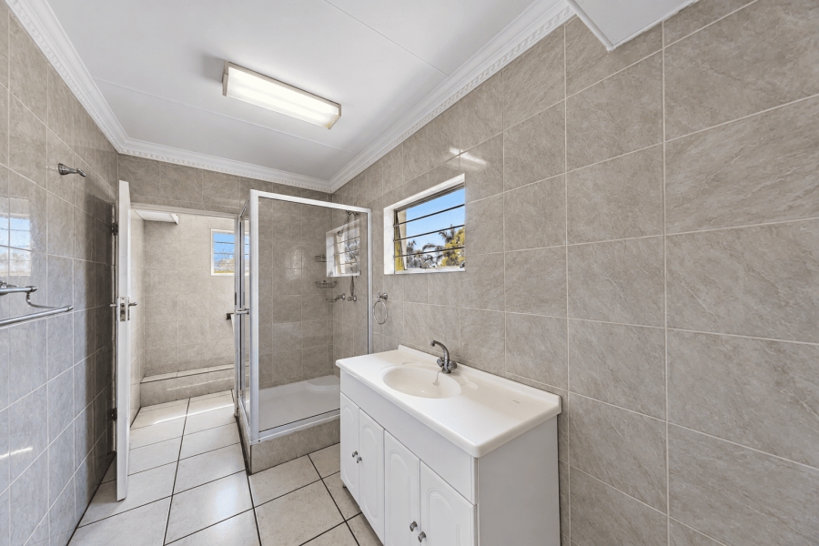 5 Bedroom Property for Sale in Moreleta Park Gauteng