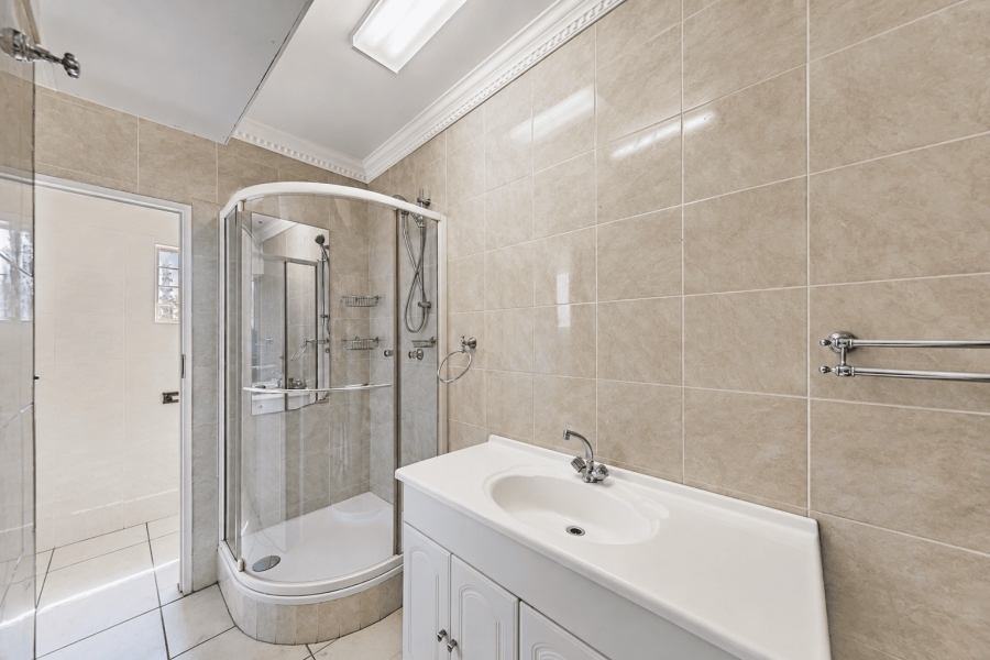 5 Bedroom Property for Sale in Moreleta Park Gauteng