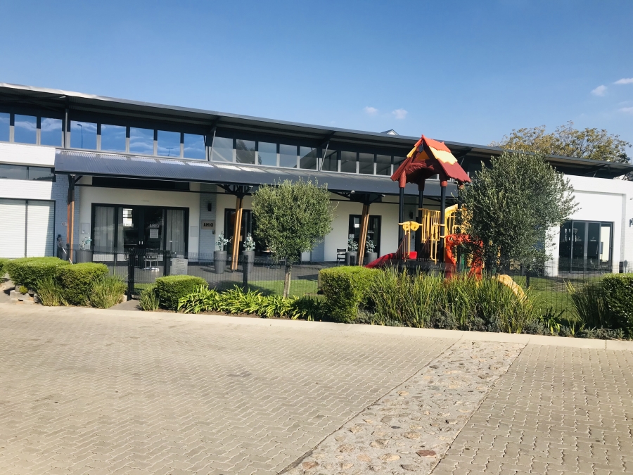 To Let 1 Bedroom Property for Rent in Petervale Gauteng