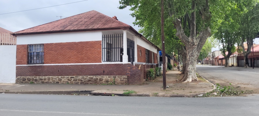 4 Bedroom Property for Sale in Mayfair Gauteng