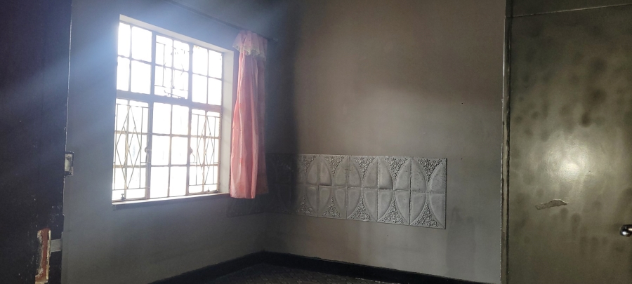 4 Bedroom Property for Sale in Mayfair Gauteng