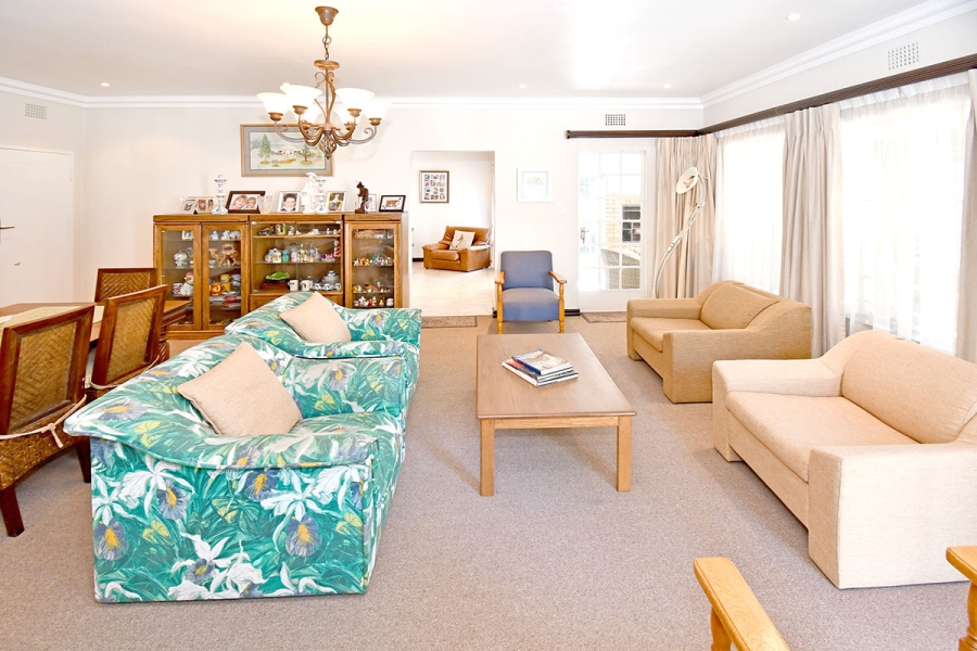 4 Bedroom Property for Sale in Morningside Gauteng